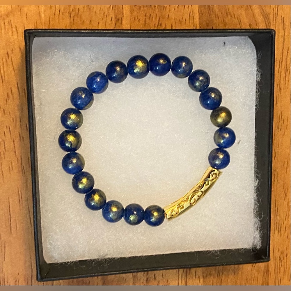NEW Beautiful Blue Gold Mountain Jade crystals bracelet